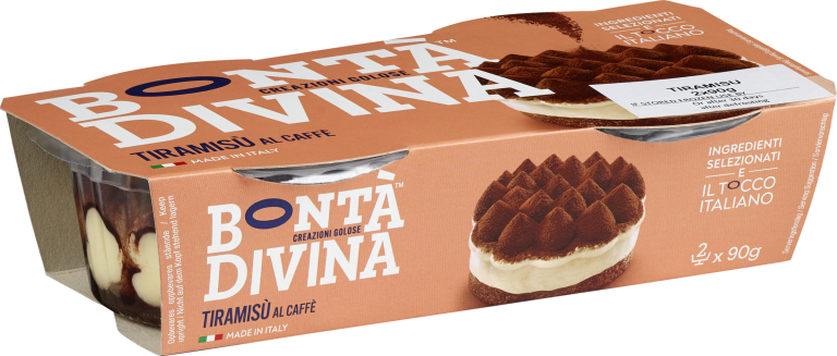 Forpakning med to tiramisu i plastemballesje i en felles papiremballasje med navn og bilde av produktet